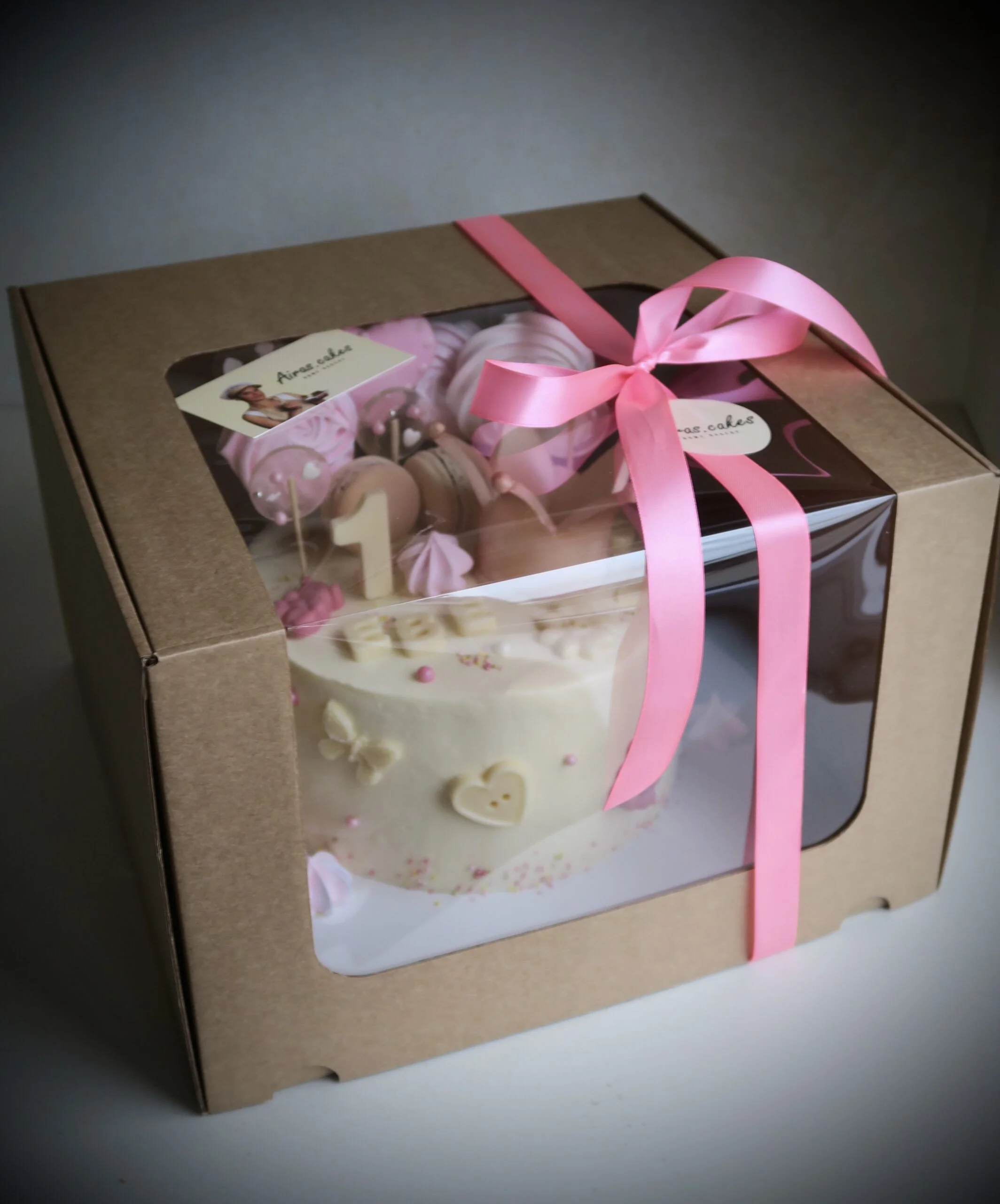 Kaste ar logu. Krāsa brūna. Izm.30x30x20cm - Image 3