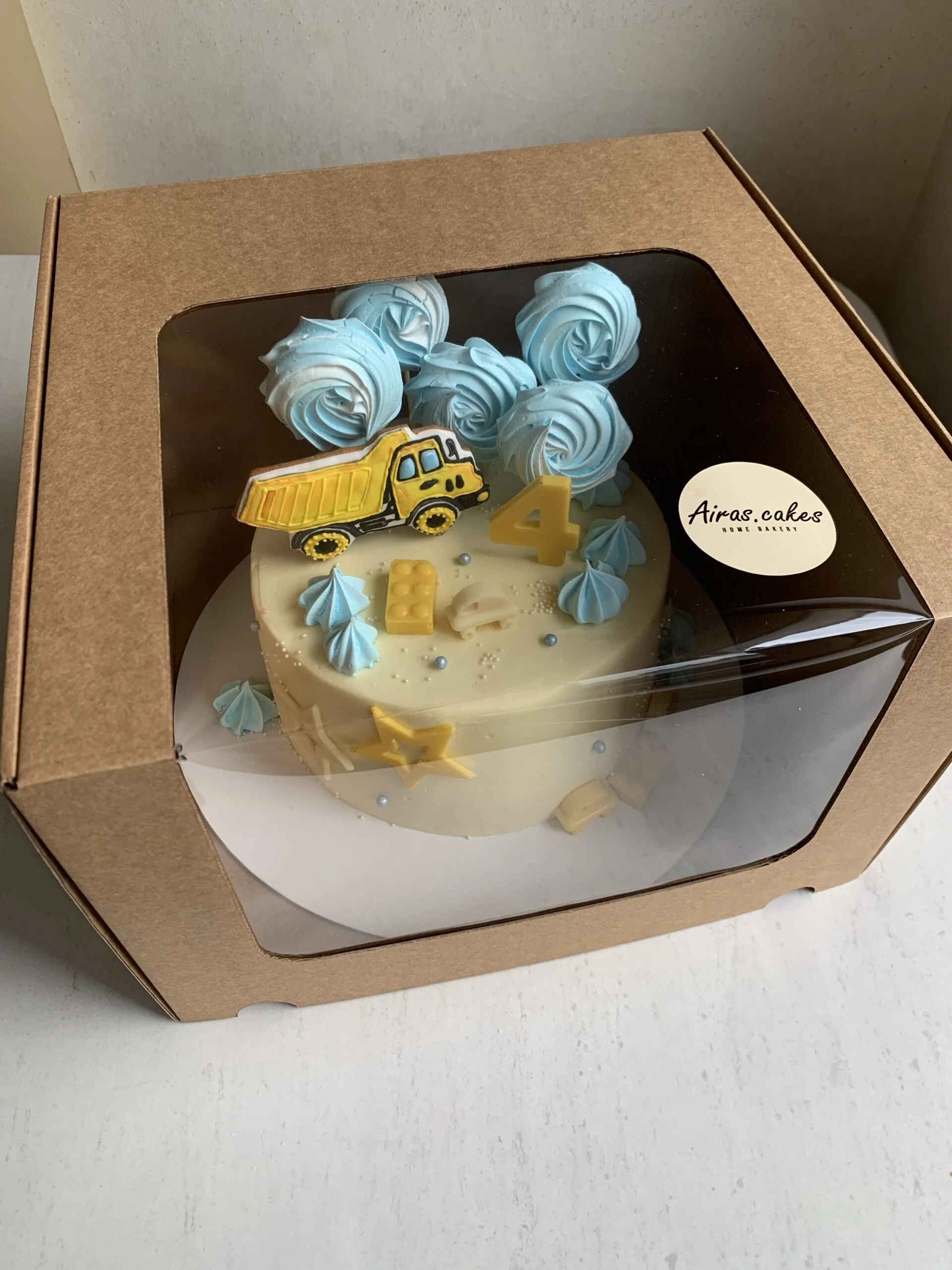 Kaste ar logu. Krāsa brūna. Izm.30x30x20cm - Image 5