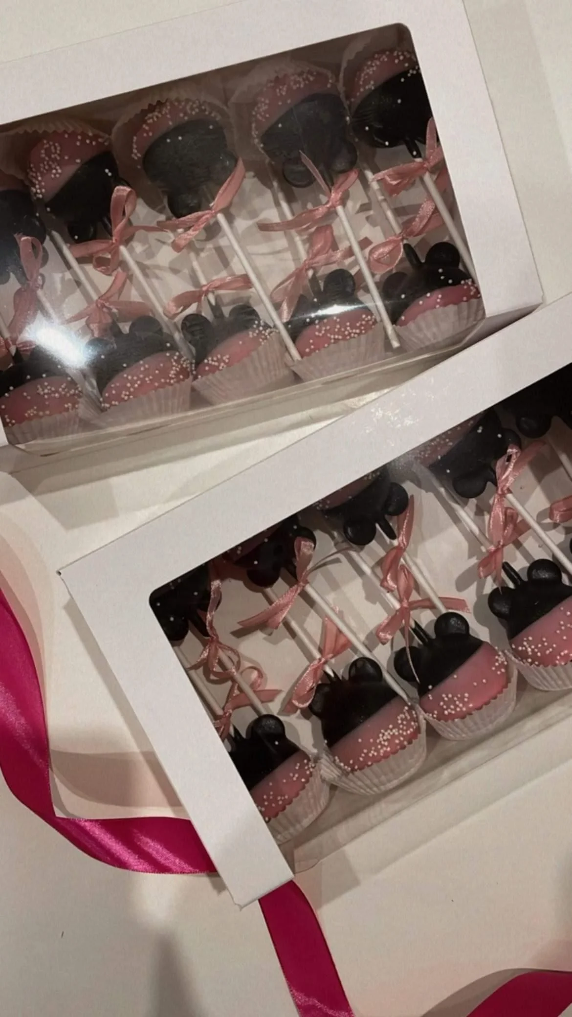 Baltas kartona kastītes ar lodziņu - Image 8